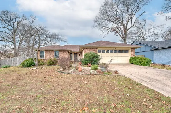 1328 Quail Run Circle, Bentonville, AR 72712