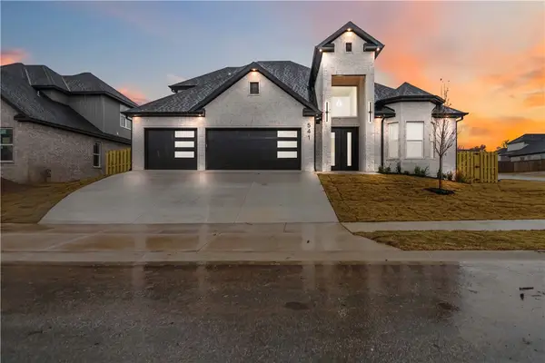 541 Bose Avenue, Centerton, AR 72719