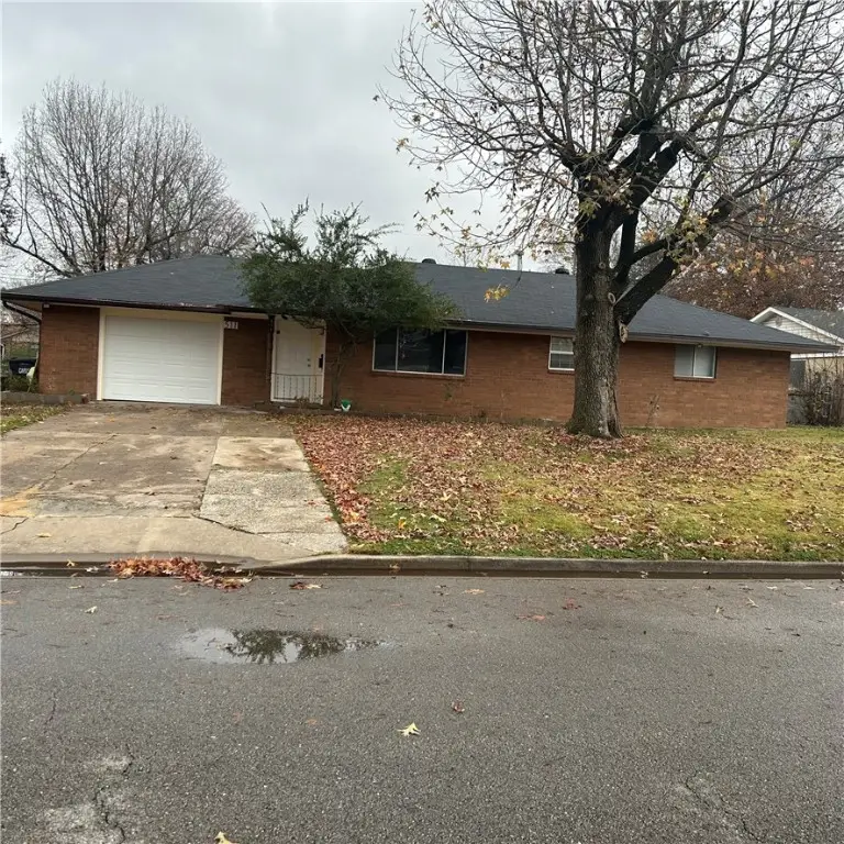 511 Maria Street, Springdale, AR 72762 - Image #2