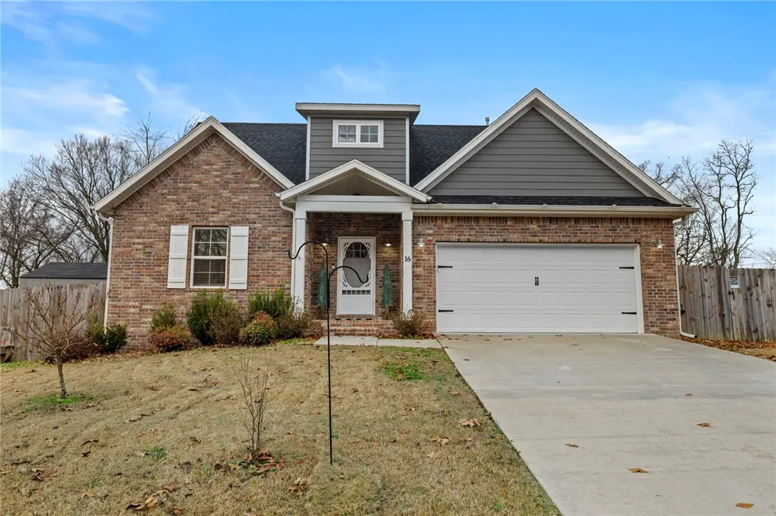 16 Francis Lane, Bella Vista, AR 72715 - Image #1
