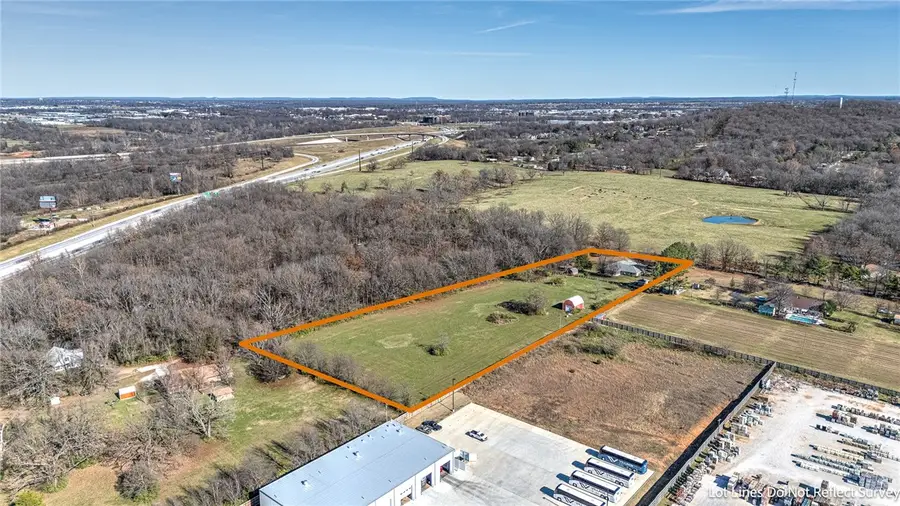 4970 Wildwood Lane, Springdale, AR 72762 - Image #2