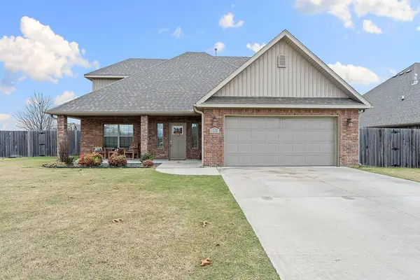 4290 Sussex Cove, Springdale, AR 72762