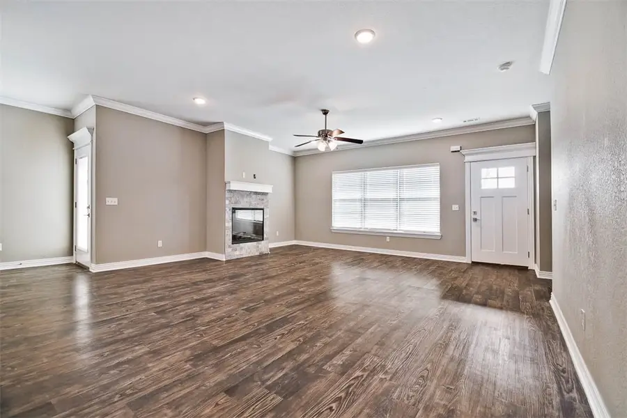 121 Carrington Avenue #A, Lowell, AR 72745 - Image #2