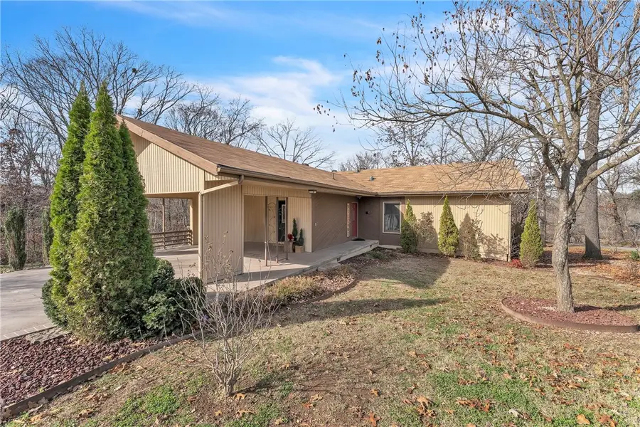 13 Swanage Drive, Bella Vista, AR 72715 - Image #3