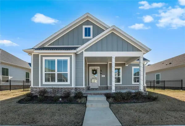 6807 Autumn Avenue, Springdale, AR 72762