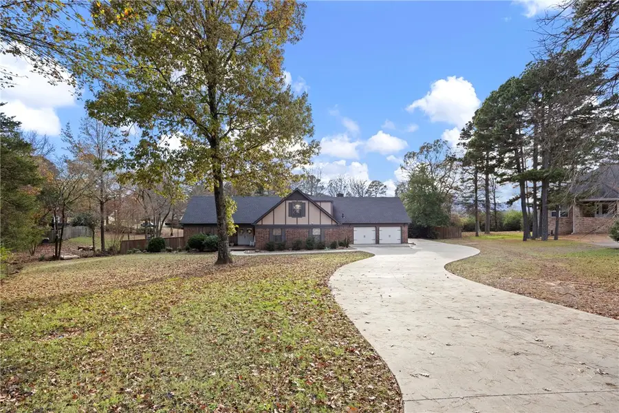 1424 Lands End, Russellville, AR 72802 - Image #2