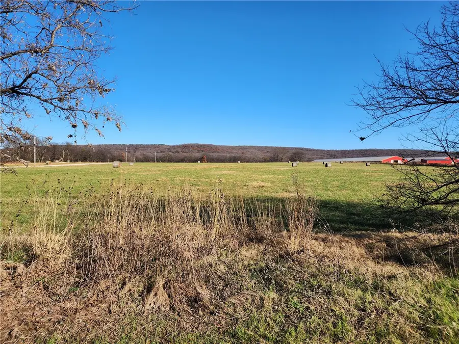 15340 N Jackson Highway, Fayetteville, AR 72704 - Image #2