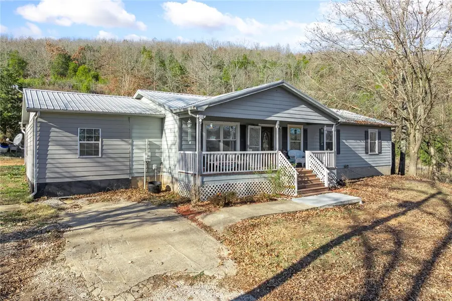 7001 Bear Creek Drive, Harrison, AR 72601 - Image #2
