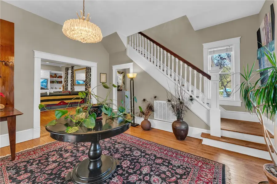 501 N Walnut Avenue, Fayetteville, AR 72701 - Image #3