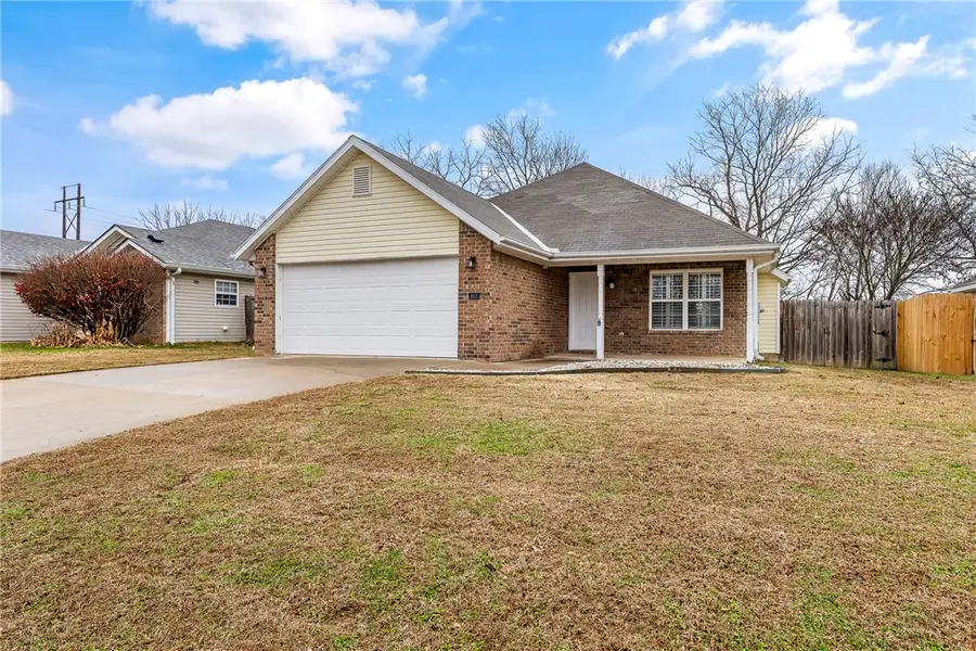 907 SW Arrowhead Drive, Bentonville, AR 72712 - Image #3