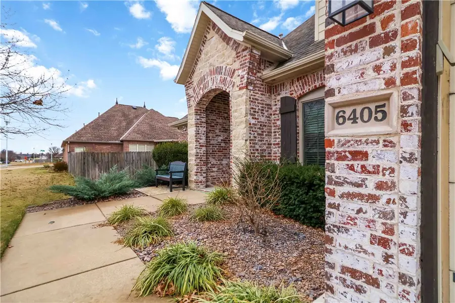 6405 S 37th Street, Rogers, AR 72758 - Image #3