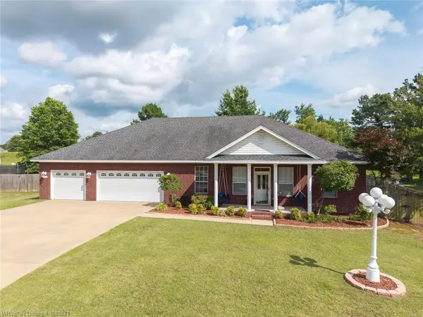 1318 Taos Drive, Van Buren, AR 72956