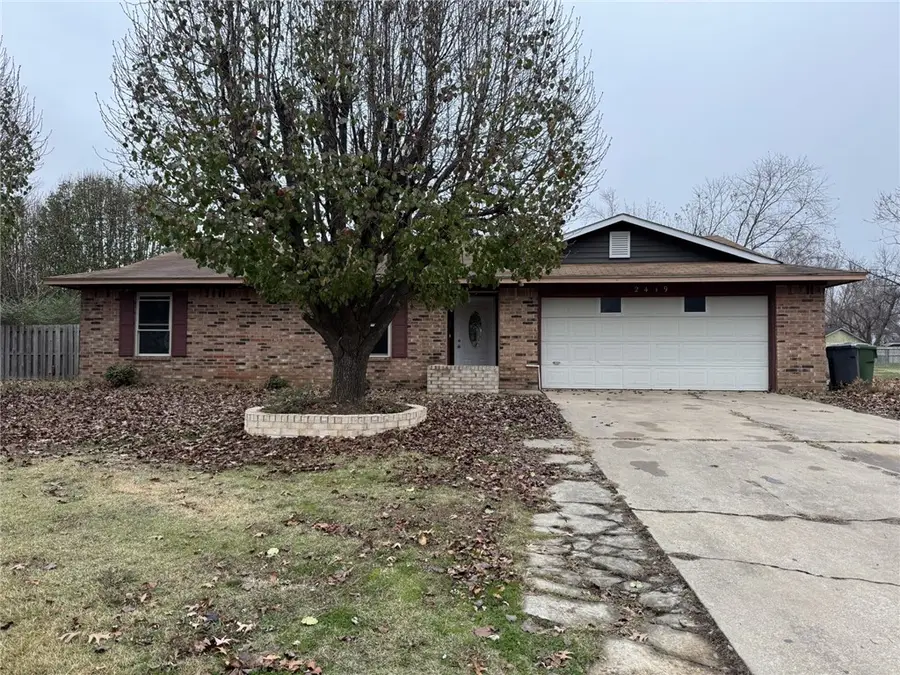 2419 W Meadow Drive, Rogers, AR 72756 - Image #2