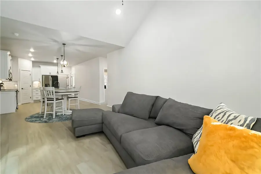 8 Crawley Lane, Bella Vista, AR 72714 - Image #3