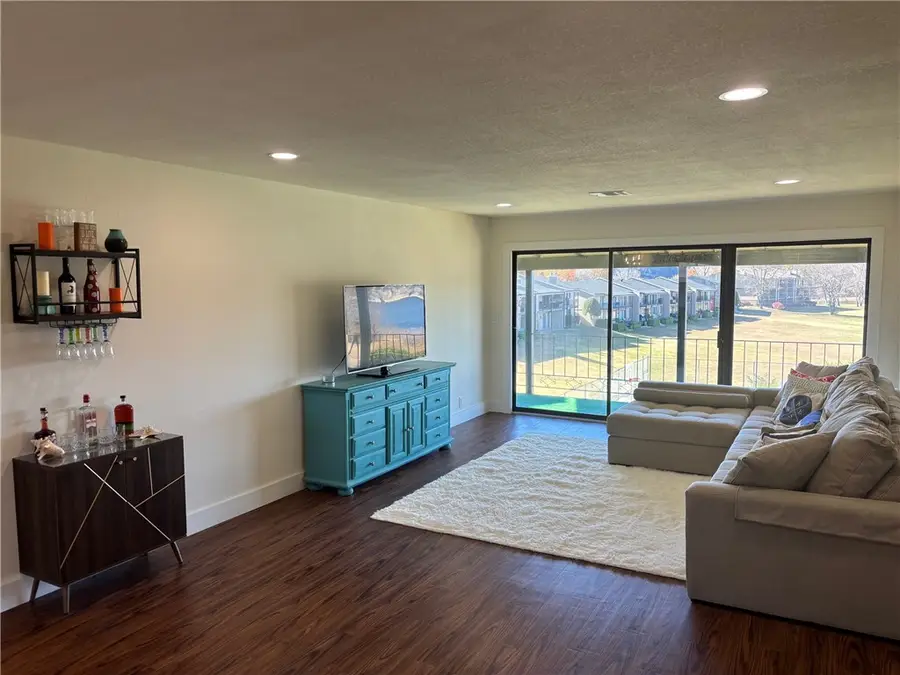 16841 Heritage Bay Road #E4, Rogers, AR 72756 - Image #3