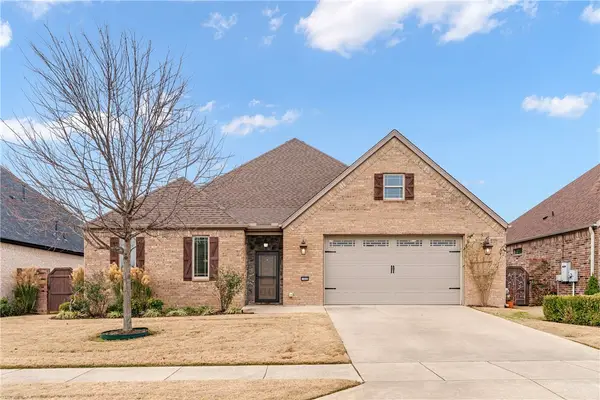 1642 Pasubio Street, Springdale, AR 72762