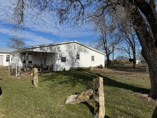 22844 Floyd Moore Road, Gentry, AR 72734 - Image #3