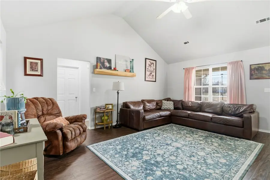 2851 Chip Shot Drive, Farmington, AR 72730 - Image #3