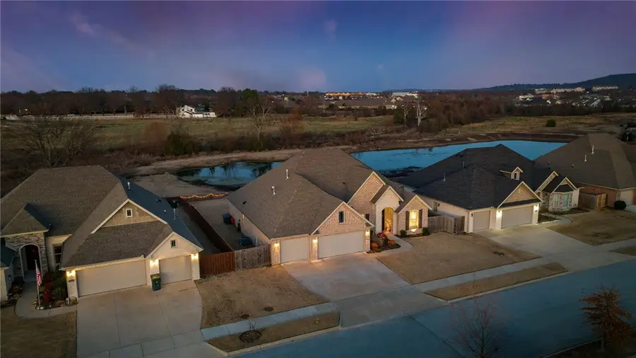 4664 W Oldham Drive, Fayetteville, AR 72704 - Image #3