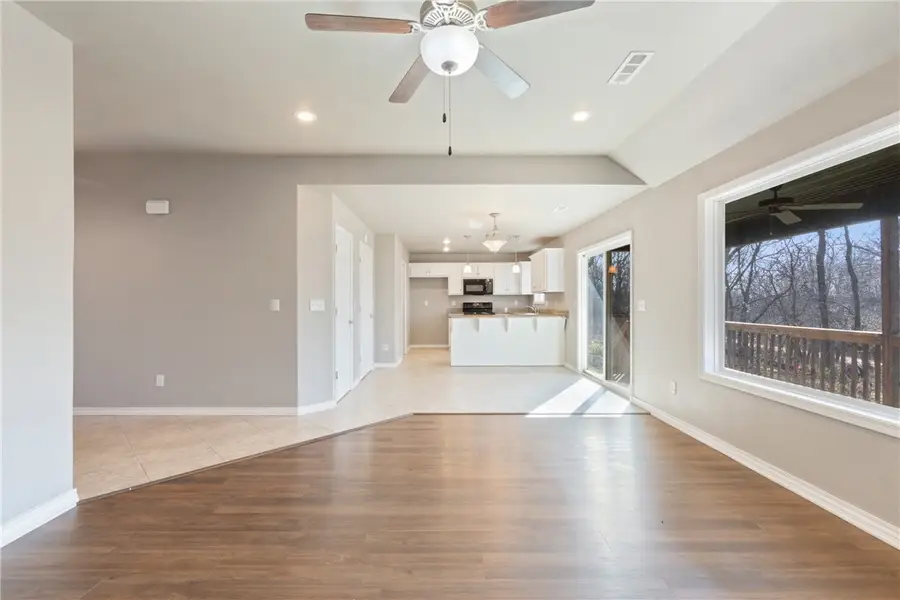 16 Dugan Circle, Bella Vista, AR 72715 - Image #2