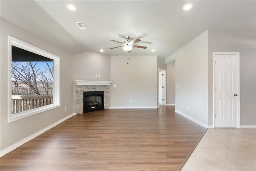 16 Dugan Circle, Bella Vista, AR 72715 - Image #3