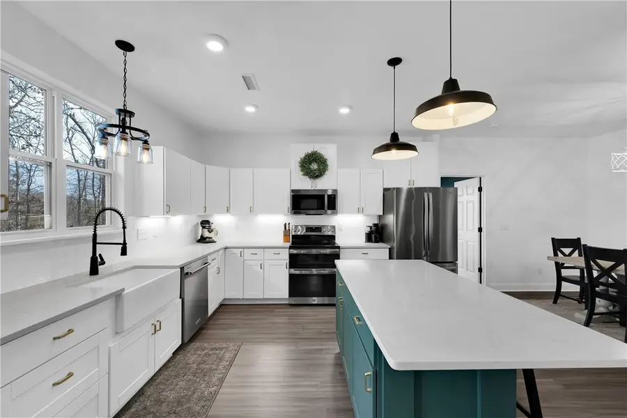 10109 Bordeaux Road, Rogers, AR 72758 - Image #2