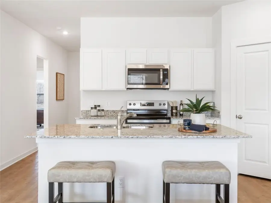 2910 Laredo Lane, Centerton, AR 72736 - Image #3