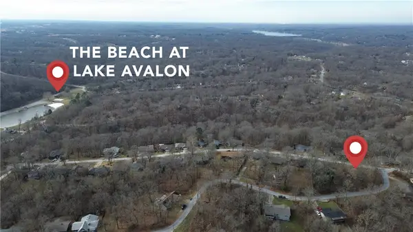 1 Chapel Lane, Bella Vista, AR 72715