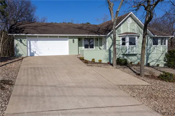 2 Boyce Circle, Bella Vista, AR 72715