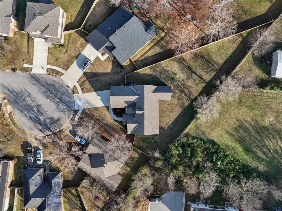 1150 S Liberty Drive, Fayetteville, AR 72701 - Image #2