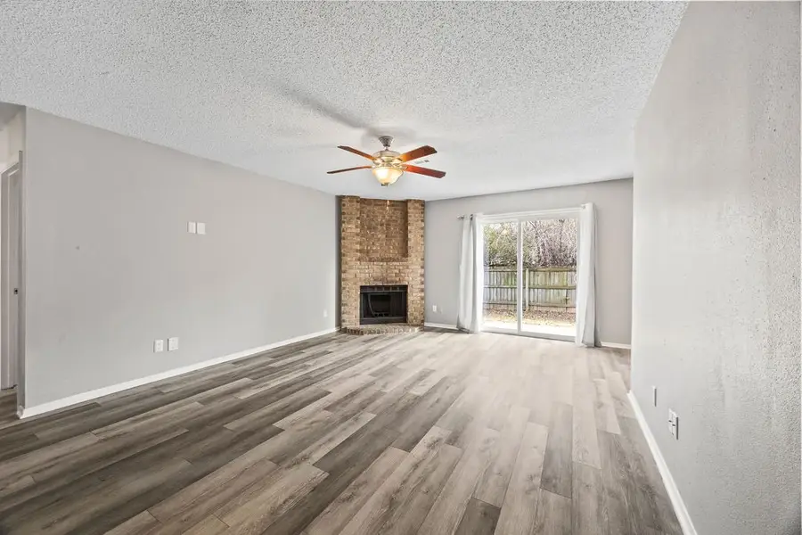 1372 & 1374 N Chickadee Avenue, Fayetteville, AR 72704 - Image #3