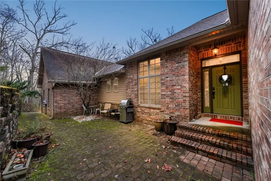 9171 Mountain Lake Place, Rogers, AR 72756 - Image #2