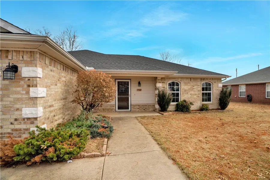 710 Walnut Ridge Street, Centerton, AR 72719 - Image #3
