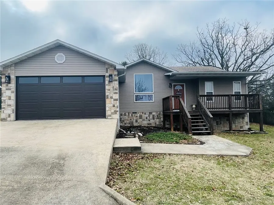 1111 Kimberly Avenue, Berryville, AR 72616 - Image #2