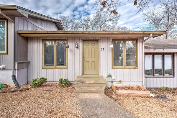 32 Mellor Lane, Bella Vista, AR 72715