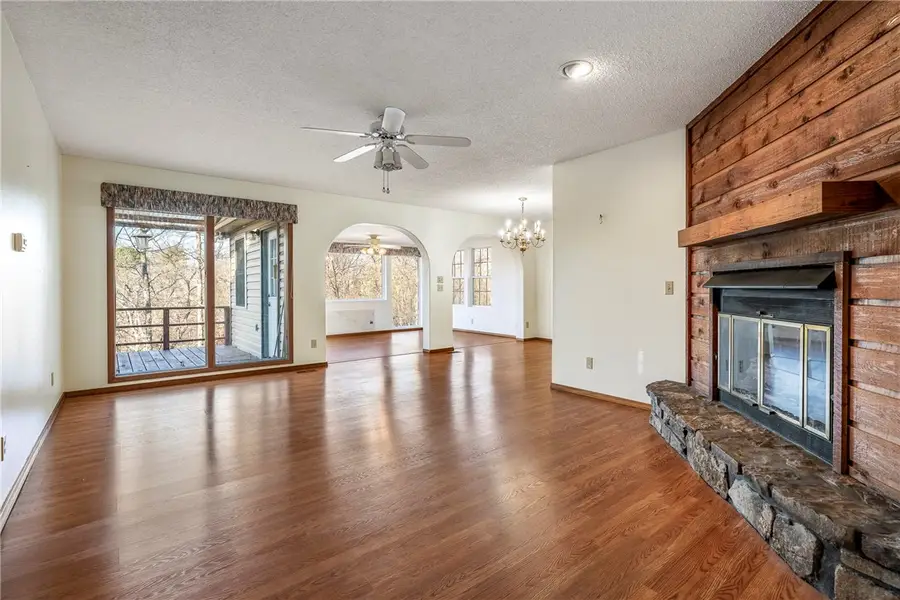 40 Lonsdale Drive, Bella Vista, AR 72715 - Image #2