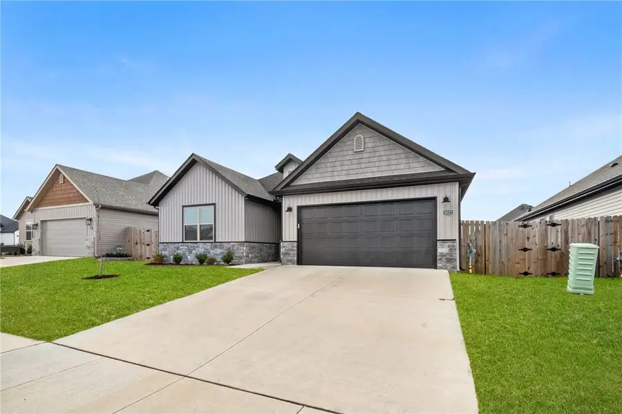 1021 Monarch Road, Centerton, AR 72719 - Image #3