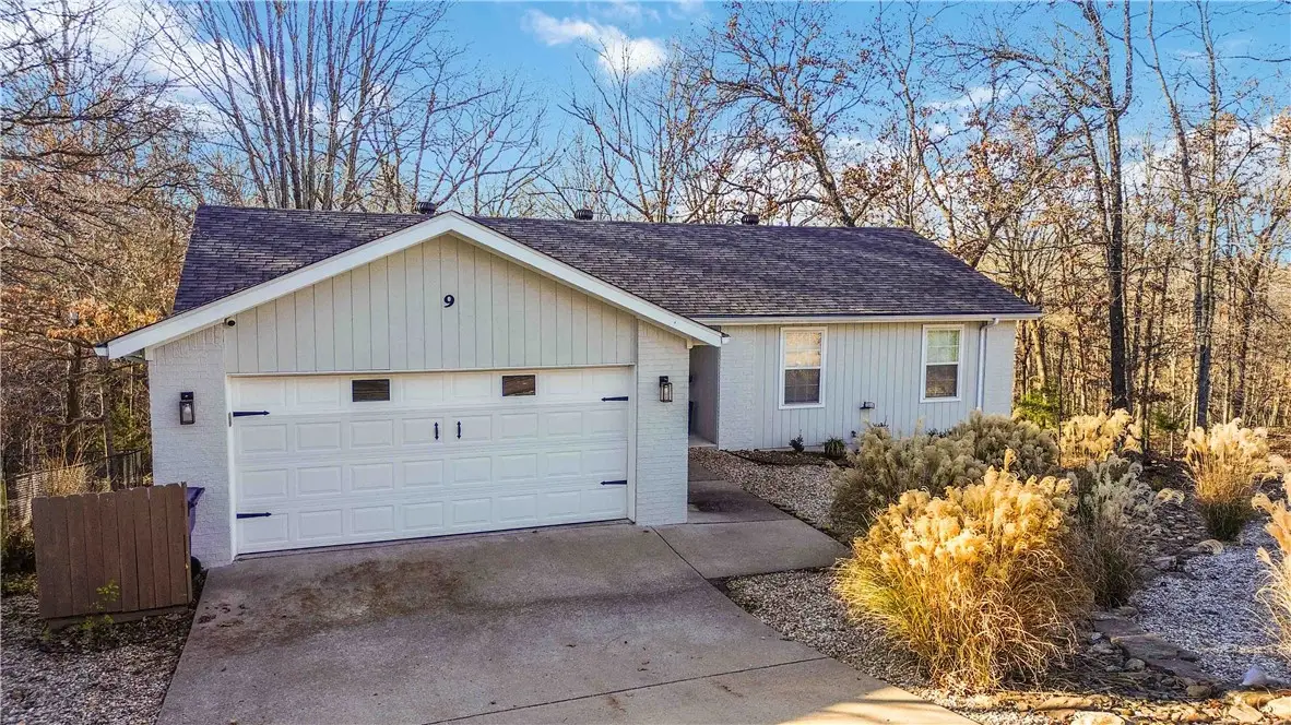 9 Whitton Lane, Bella Vista, AR 72714 - Image #1