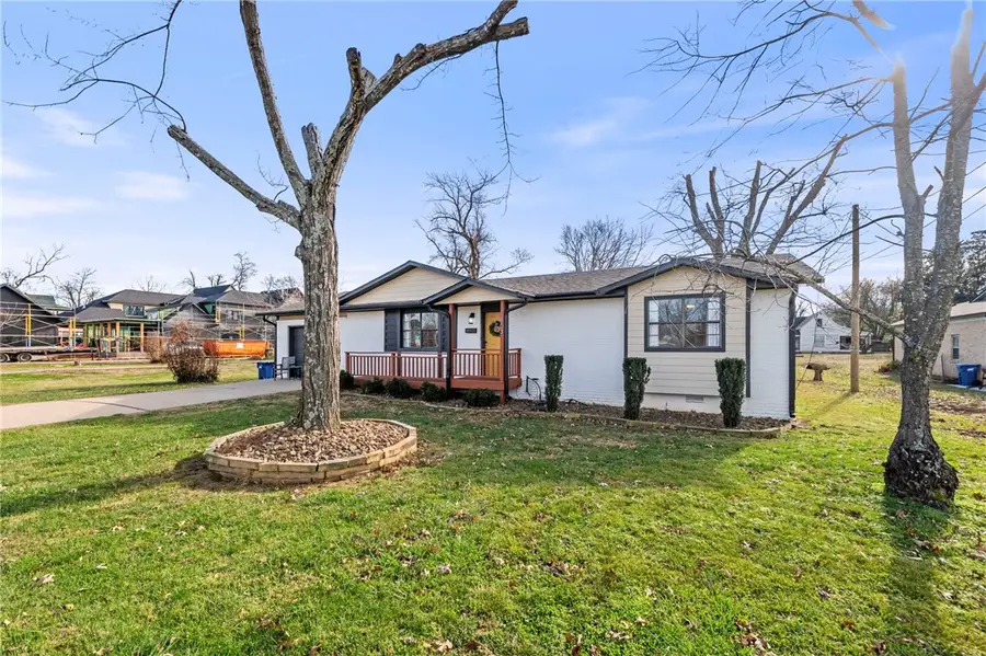 803 NW 2nd, Bentonville, AR 72712 - Image #2