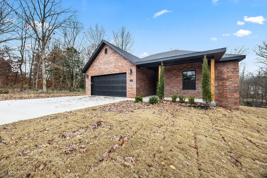 1 Cardenden Lane, Bella Vista, AR 72715 - Image #2