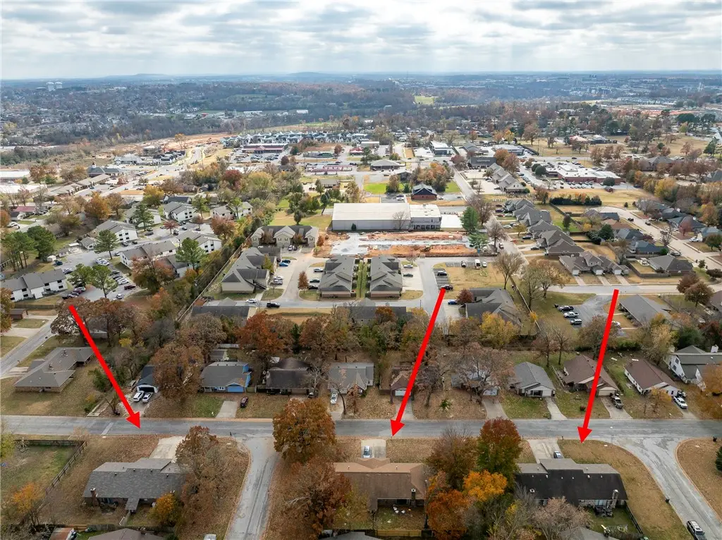 11 units total W Beechwood Drive, Rogers, AR 72756 - Image #1