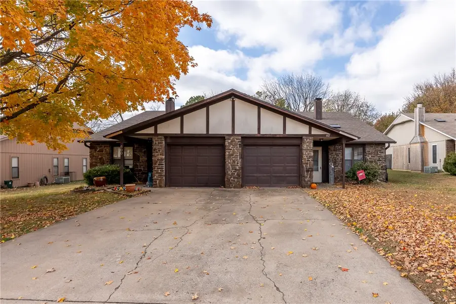 600/602 N 37th Street, Rogers, AR 72756 - Image #2