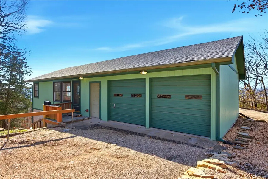 70 Pleasant Ridge Drive, Holiday Island, AR 72631 - Image #2