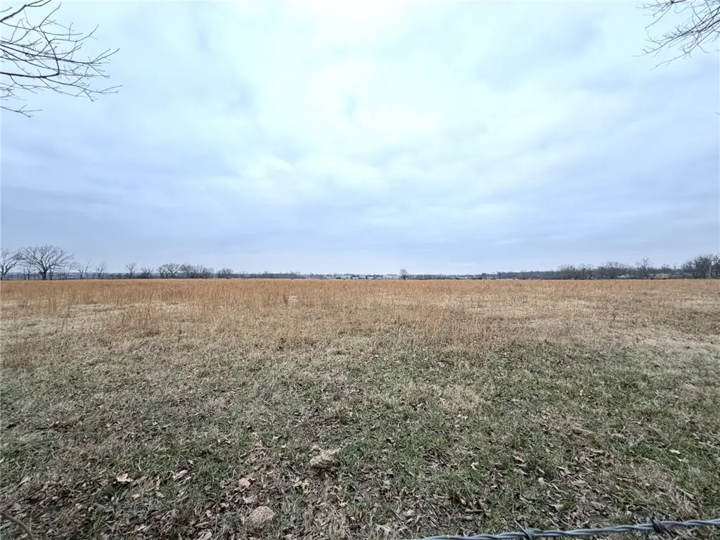 85 +/-acres W. Hwy 72, Gravette, AR 72736 - Image #1