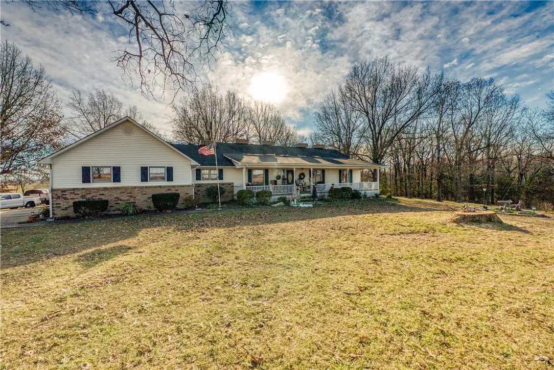 8764 E 62 Highway, Harrison, AR 72601 - Image #1