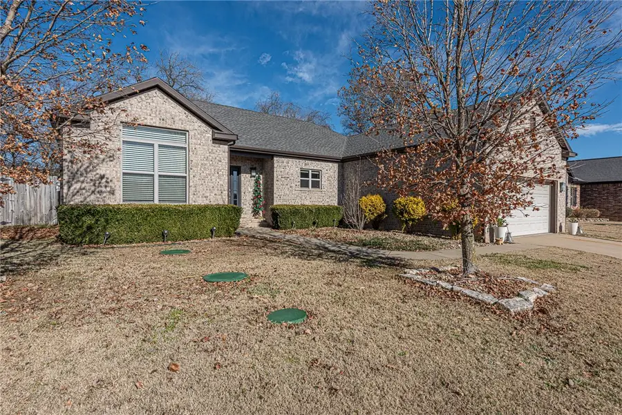 1914 Quinlan Avenue, Lowell, AR 72745 - Image #2