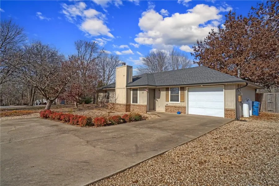 13 Kirkcaldy Drive, Bella Vista, AR 72715 - Image #2