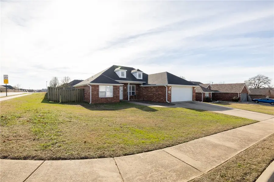 350 Coopers Farm Road, Centerton, AR 72719 - Image #3