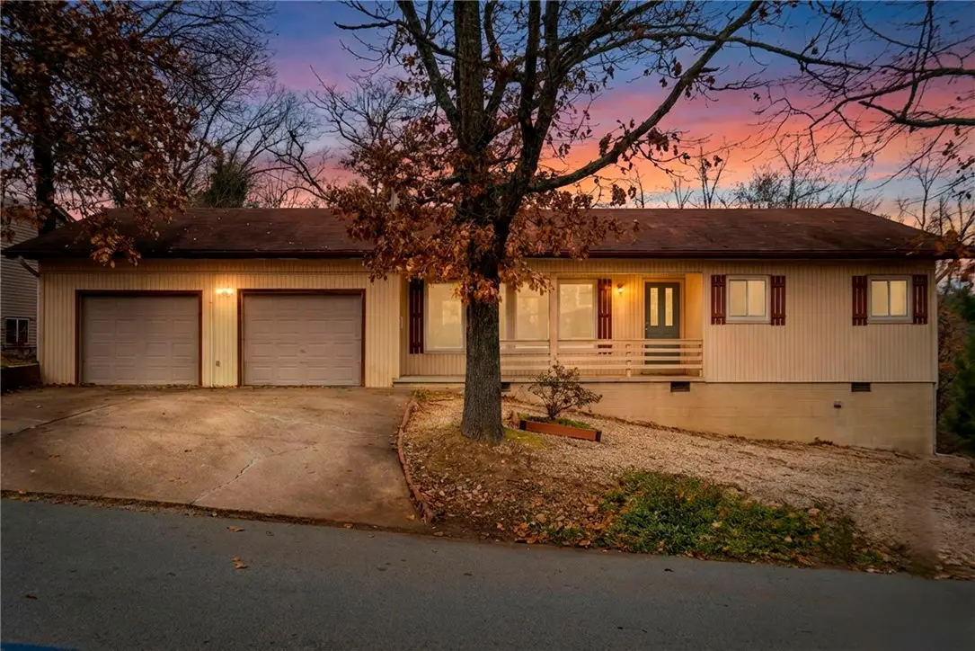 21 Swanage Drive, Bella Vista, AR 72715 - Image #1