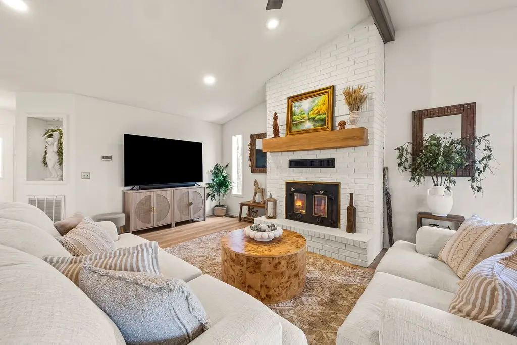 6 Campbell Lane, Bella Vista, AR 72715 - Image #1